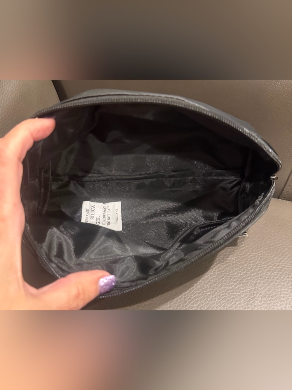 Morphe Cosmetic Bag & Make-up Bundle - Picture 3 of 7